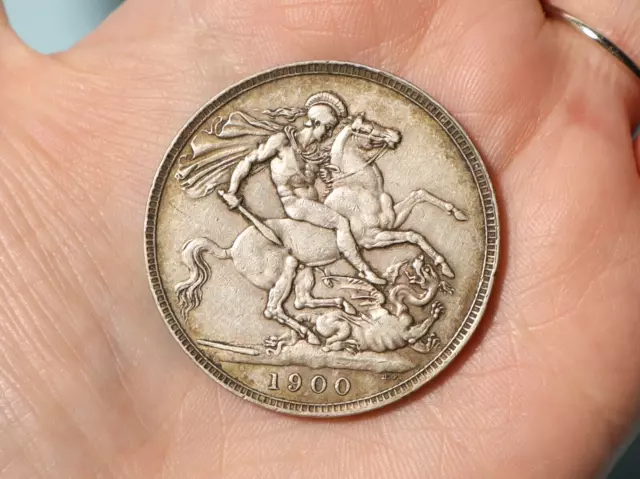 1900 British Victoria Veiled Head Silver LXIV Crown Coin #KK23