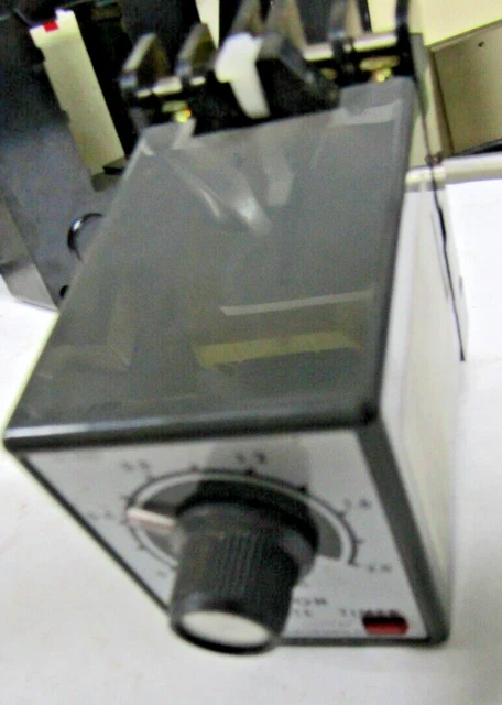 ✌ New Omron 100 Vac 0-2.0 Seconds Solid State Timer Type Dts-100Vac With Base