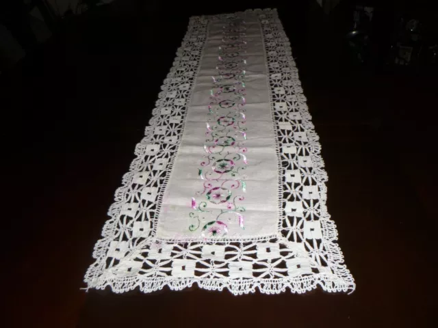 Vintage Linen Magenta Embroidered Runner Needle Reticella Lace Trim Italy 2