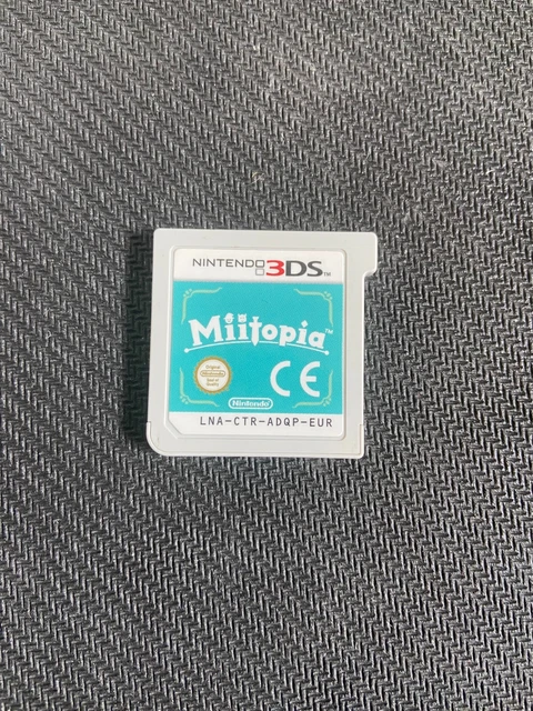 Nintendo 3DS Aqua Blue Sistema palmare + Miitopia con caricabatterie ufficiale 5
