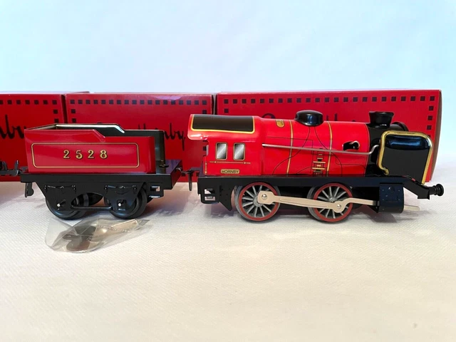 Locomotive Hornby Hachette PLM 020 B14 - Tender Wagons échelle O - Neuf
