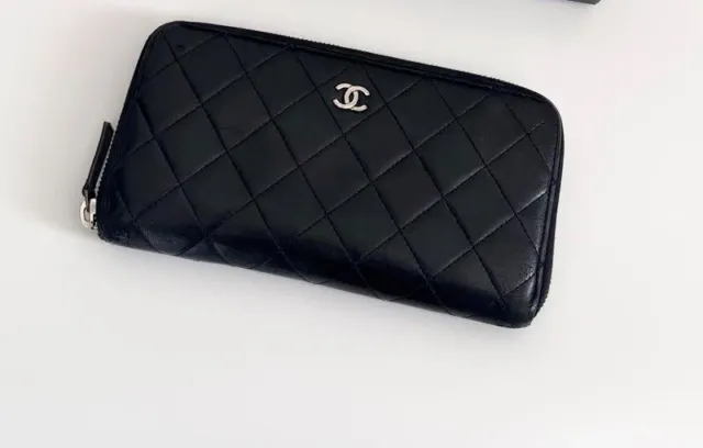 CHANEL QUILTED LAMBSKIN folio long wallet Black Leather CC Logo Silver  cocomark $404.63 - PicClick