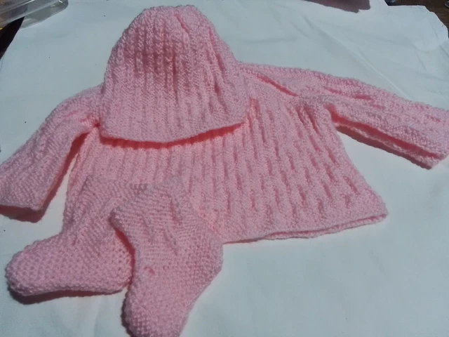 Ensemble Naissance Bébé Fait Main - Brassière, Bonnet Et Chaussons Bleus, Taille Naissance, Neuf Sans étiquettes