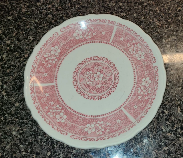 Vintage Syracuse China Strawberry Hill Lunch or desert Plate Red Flowers 7"