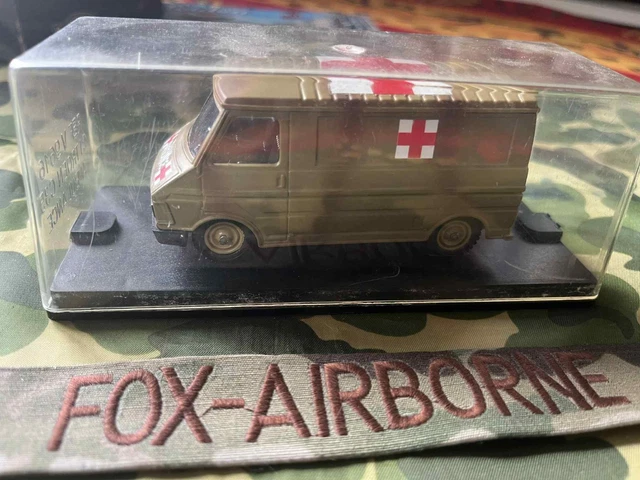 C4 Parade Cirque KNIE Verem 1/43