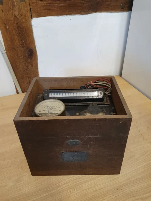 REIZSTROMGERÄT Reizstromtherapiegerät Wohlmuth FURTWANGEN um 1920