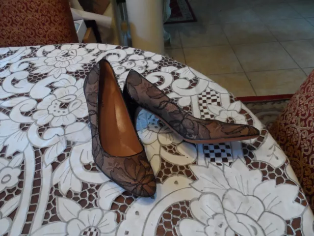 Alaia Dark Beige Leather Lace Print Pumps w/Black Patent Leather Heels Size37.5B 3