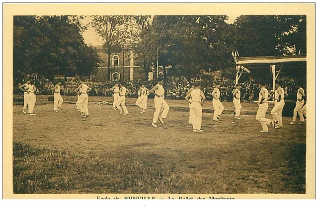 94.JOINVILLE.n°20130.ECOLE DE JOINVILLE.LE BALLET DES MONITEURS