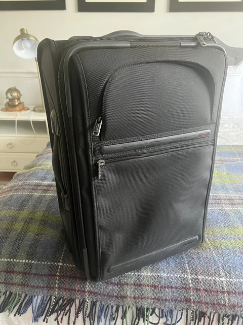 Tumi International  Alpha 20" Carry On 2 Wheeled Luggage - Black 22020D4