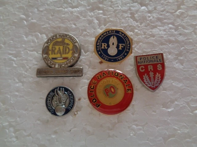 Job lot of 5 Police Nationale France metal lapel pins