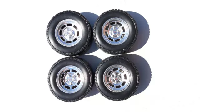1/18 Chevrolet Corvette C3 chrome wheels