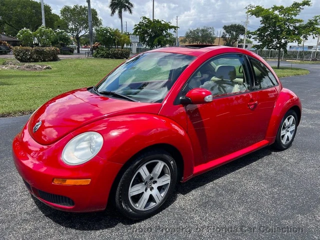 2006 Volkswagen New Beetle Coupe 2.5L Automatic Sunroof 2006 Volkswagen New Beetle Coupe 2.5L Automatic Sunroof
