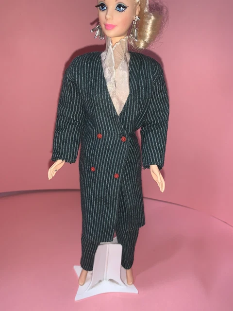 Barbie mode haute couture collection n° 9151 exclusivité européenne 1984 NRFB | eBay Barbie mode haute couture collection n° 9151 exclusivité européenne 1984 NRFB | eBay
