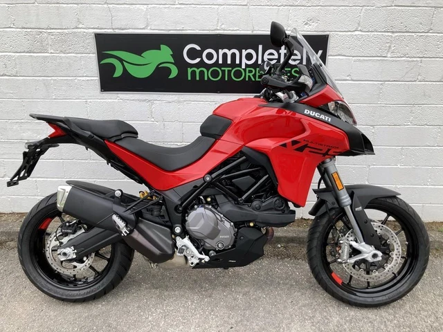 2024 DUCATI MULTISTRADA V2 S in Red