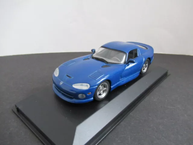 Minichamps PMA 1:43 Die Cast Dodge Viper Art Nr 430144021