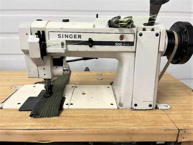 Singer 300U 2 Needle 1/4 Walking Foot Chainstitch 220V Industrial Sewing Machine