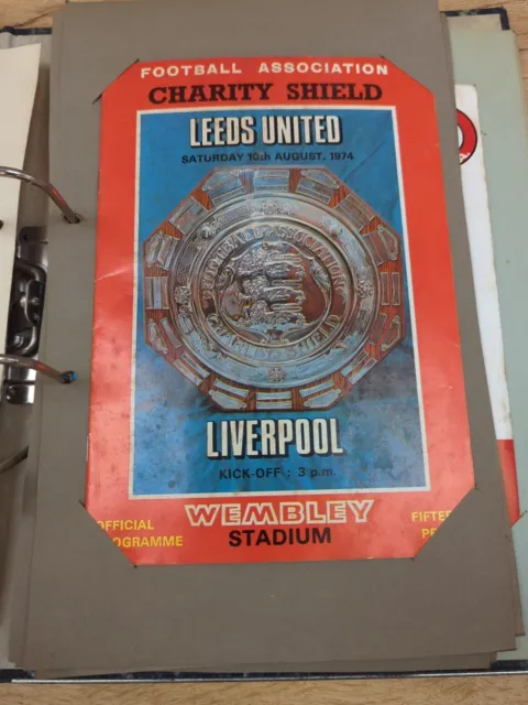 Leeds United v Liverpool FA Charity Shield Programme Very Good Condition 1974