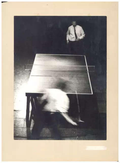 Ping Pong  vintage print Tirage argentique d'époque  31,5x23,5  Circa 1970