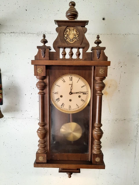 orologio a pendolo da parete in legno
