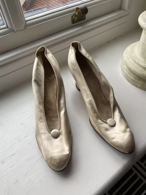 ANTIQUE Ladies 1920s Satin Wedding SHOES Flapper Ivory Size 35