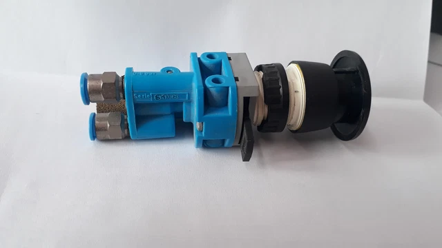 1PC New Festo SV 5 M5 B 11914 Valve In Box Brand