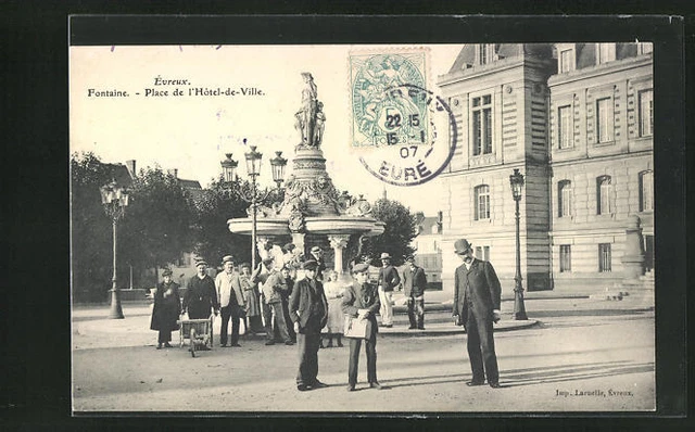 CPA Evreux, Fontaine, Place de l´Hotel de Ville 1907
