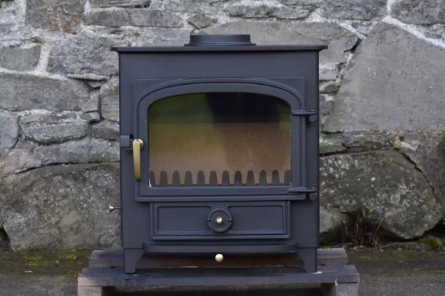 Clearview Vision 500 Woodburning Stove Wood Burner - Multifuel 8kW