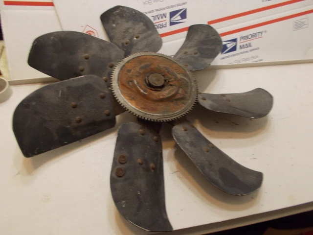 MARCH 69 1969 3947772 7 Blade Clutch Fan Camaro Chevelle Nova Impala DATED GM OG MARCH 69 1969 3947772 7 Blade Clutch Fan Camaro Chevelle Nova Impala DATED GM OG