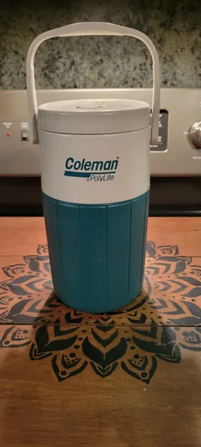 Coleman Water Jug Cooler 1989 Polylite 5590 Green and White Half Gallon CLEAN