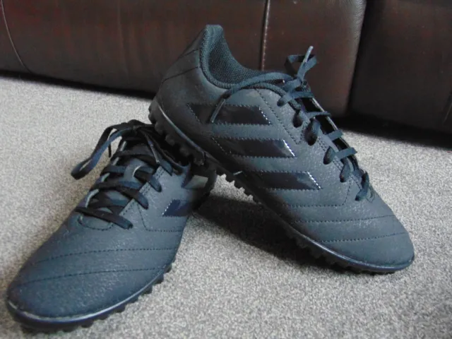 Adidas Goletto VII TF Turf Astro Football Trainers Boots Size UK 7 in All Black
