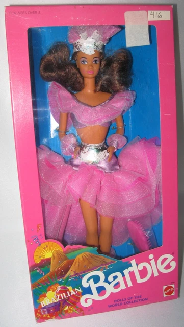 Barbie édition spéciale 1996 taffetas couture NEUF DANS SA