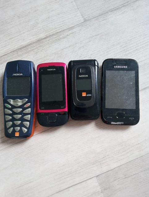Avis aux nostalgiques : Nokia lance un téléphone à clapet vintage (et