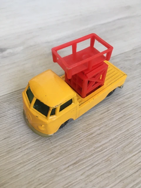 Volkswagen Pickup Truck + Simon Snorkel Fire Engine, Husky