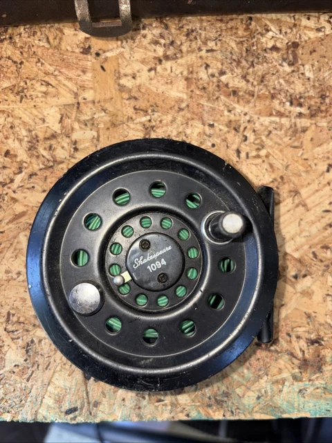 80 lb line fishing reel Cajun Screw On Drum Bowfishing Reel w/50 ft. 80 lb. Braided Line
