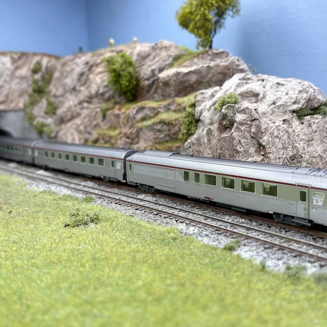 ARNOLD HN3504 SET 3 Voitures pour Etr 610 " Cisalpino " Échelle N 1/160