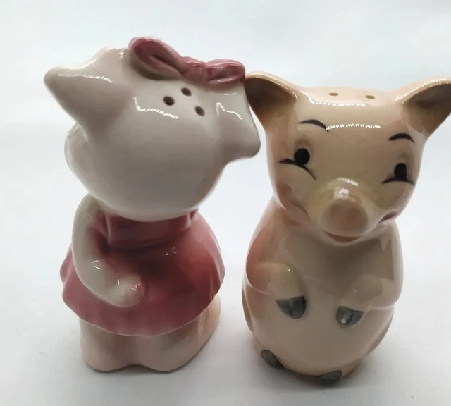 Vintage Ceramic Beautiful Salt & Pepper 2 Pig Shakers Made In Germany 104 Grams
