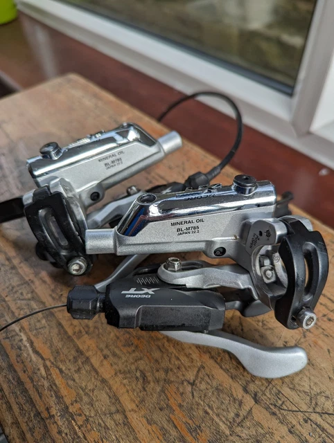 shimano deore xt hydraulic disc brakes