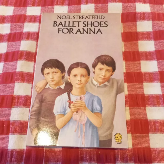 😇 Noel Streatfeild Ballet Shoes for Anna 1976  Fontana Lions Paperback not read