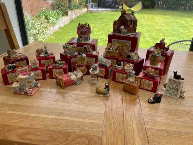Colour box Peter Fagan Cat Miniatures Collection of 25 Mini Figurines
