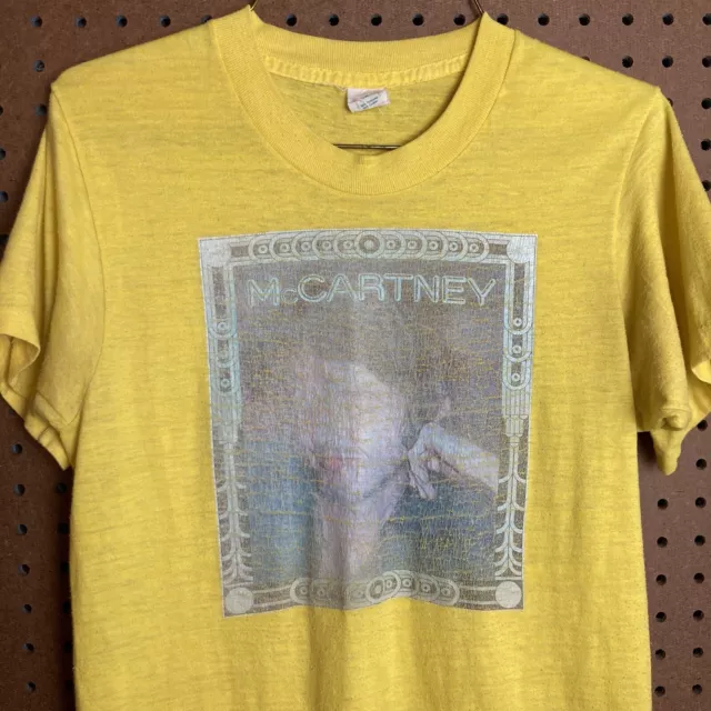 Vintage 70s Paul McCartney Wings Over America Tour Concert T-shirt Yellow S 2
