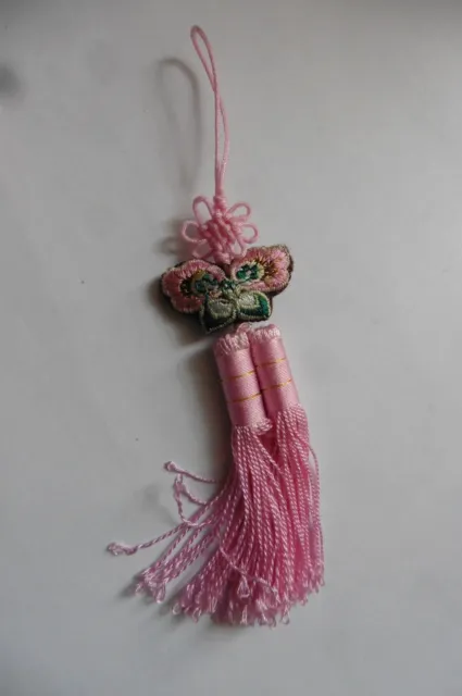 Bijou de sac à main ou téléphone Papillon brodé noeud porte-bonheur Asie rose
