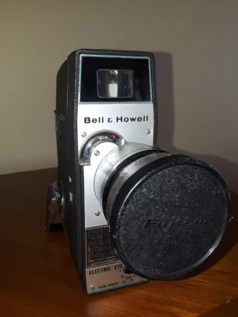 Vintage Bell & Howell Zoom Electric Eye 8mm Movie Camera