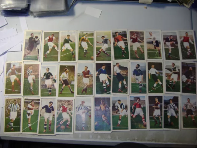 Chix trade cards Famous Footballers No2 series 32/48 variable condition
