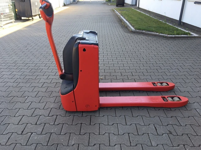 Carrello elettrico Linde Paleciak 1200kg No.Z270 / #C E1XT 6100