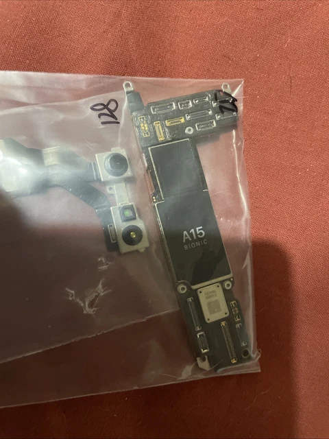 Iphone 12 pro max bloqué sur Icloud