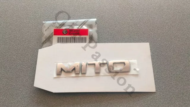 Écrit Armes pour Alfa Romeo Mito 2016 Original Arrière Logo Emblème Orrnement