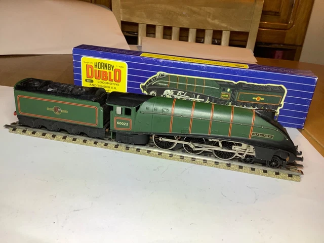 Hornby Dublo 3 Rail 3211 BR 4-6-2 A4 Class 60022 Mallard Serviced Nickle Wheels