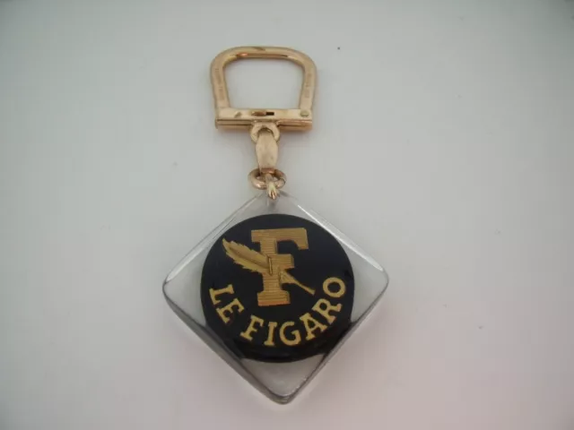 Porte-Clés / KEY RING BOURBON LE FIGARO JOURNAL / NEWSPAPER NOIR / BLACK TOP !