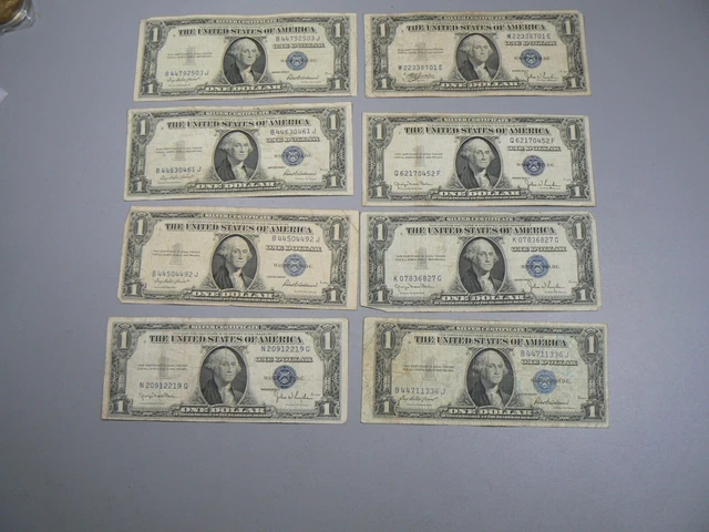 1935 One Dollar Bill $1 Silver Certificate Lot of 8 Notes