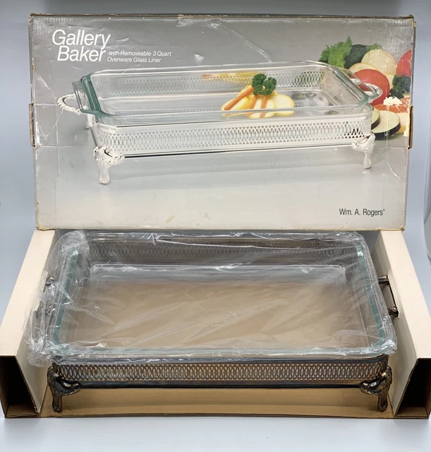 Wm. A. Rogers - Gallery Baker - 3 Quart Silver Plated Casserole Dish with Stand